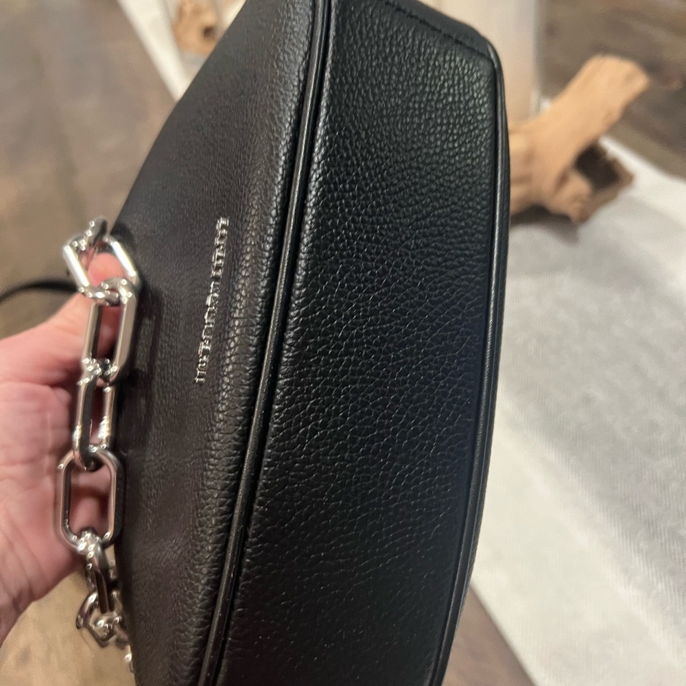 NWT Michael Kors Medium Cora shoulder bag